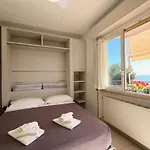 شقة فندقية Ligure 4*