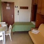 شقة فندقية Ligure 4*