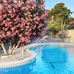 Ligure 4*
