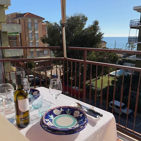 Ligure Апарт-отель Пьетра-Лигуре