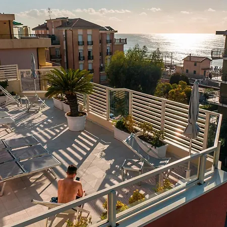 Ligure Apart Otel