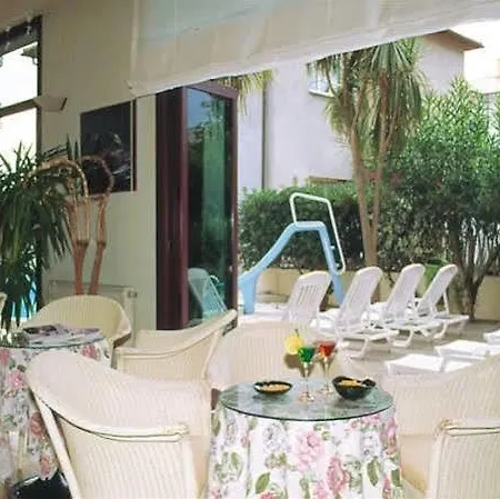 Apart Otel Ligure 4*