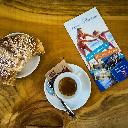 Ligure Apart Otel 4*